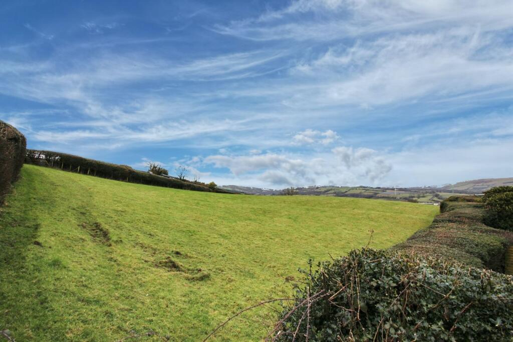 Additional property image - Coed Yr Esgob, Llantrisant, Pontyclun