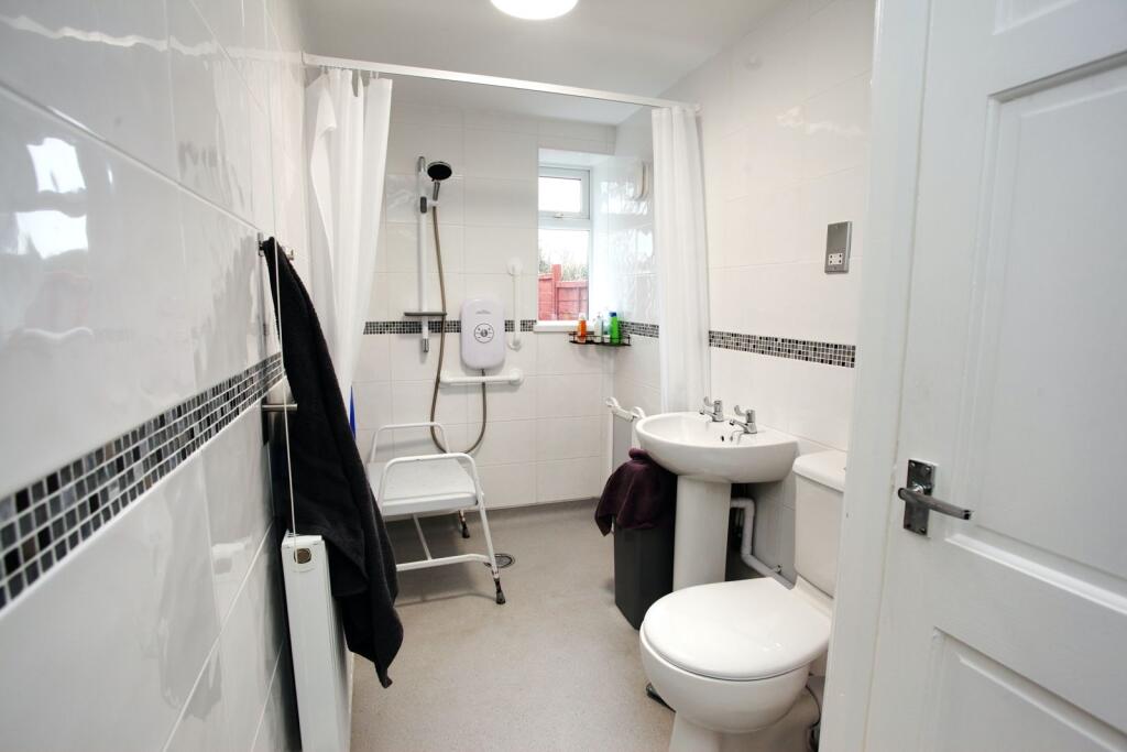 Additional property image - Coed Yr Esgob, Llantrisant, Pontyclun