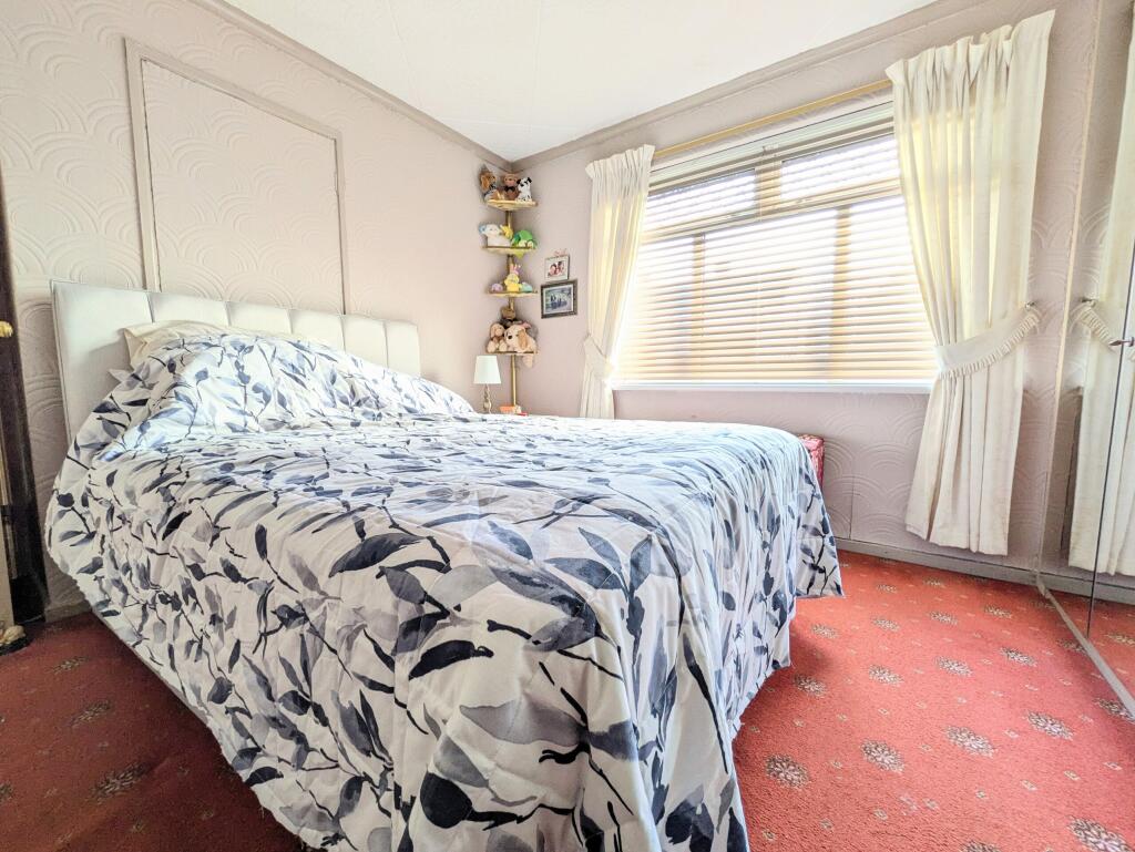 Additional property image - Bronhaul, Talbot Green, Pontyclun
