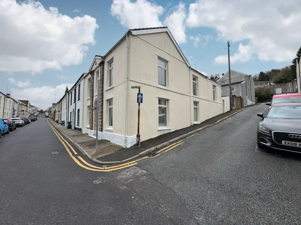 Additional property image - Lower Thomas Street, Merthyr Tydfil, Mid Glamorgan, CF47 0BY