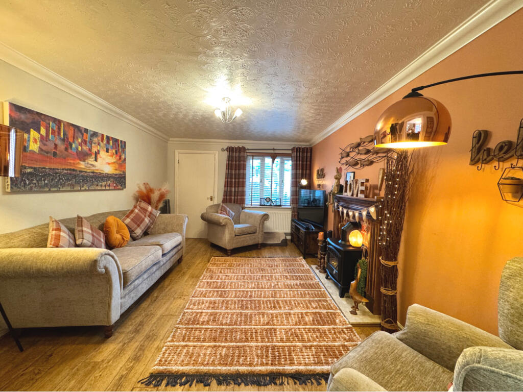 Additional property image - Golygfa'R Eglwys, Pontypridd