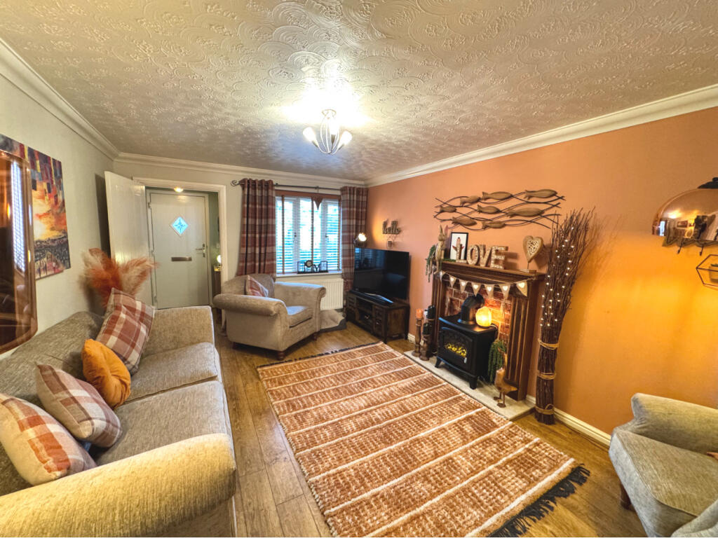 Additional property image - Golygfa'R Eglwys, Pontypridd