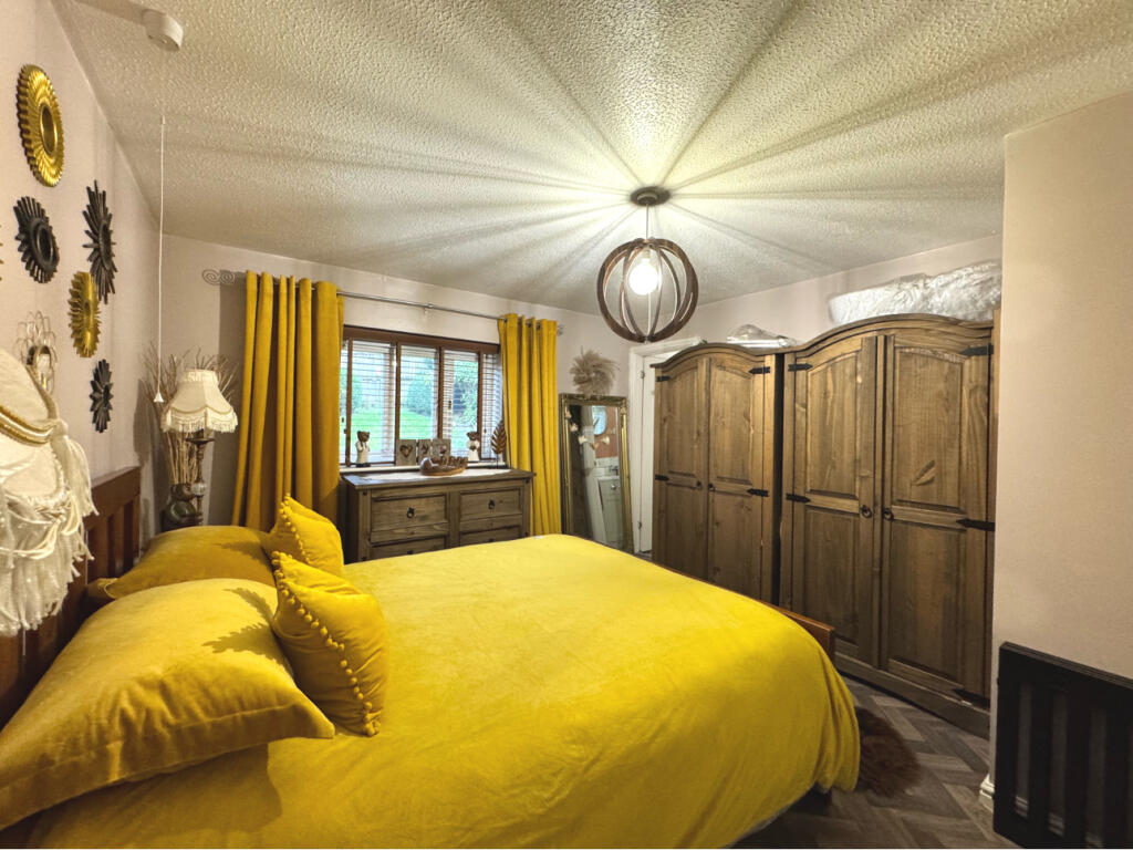 Additional property image - Golygfa'R Eglwys, Pontypridd