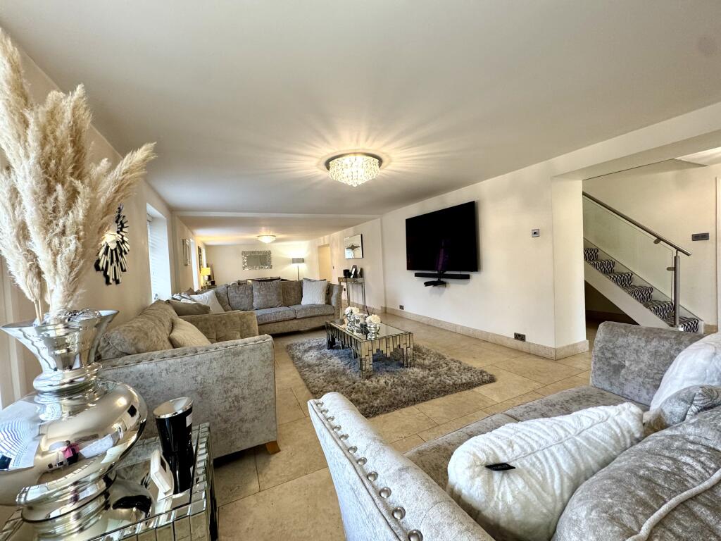 Additional property image - Orchard House, Pentwyn Road, Treharris, CF46 5BT