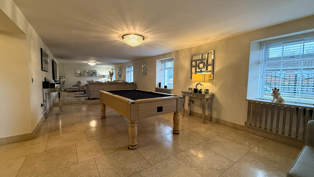 Additional property image - Orchard House, Pentwyn Road, Treharris, CF46 5BT