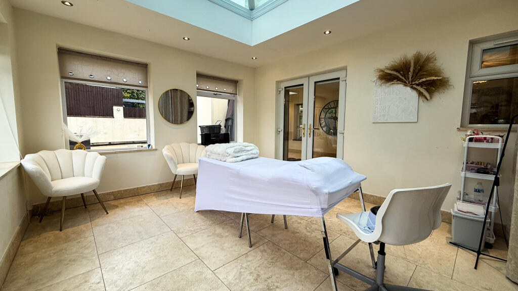 Additional property image - Orchard House, Pentwyn Road, Treharris, CF46 5BT