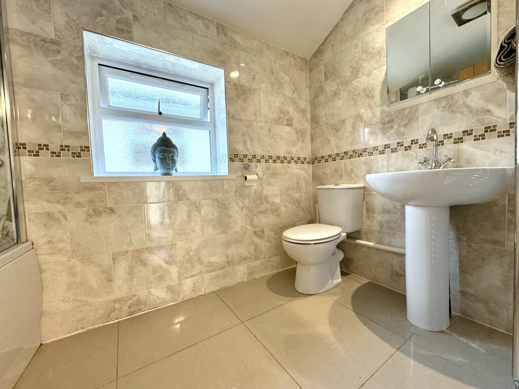 Additional property image - Orchard House, Pentwyn Road, Treharris, CF46 5BT