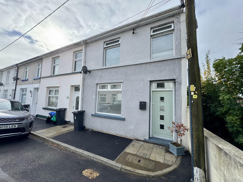 Main image of property: Parfitt Terrace, Twyn, Merthyr Tydfil , CF47 9PL