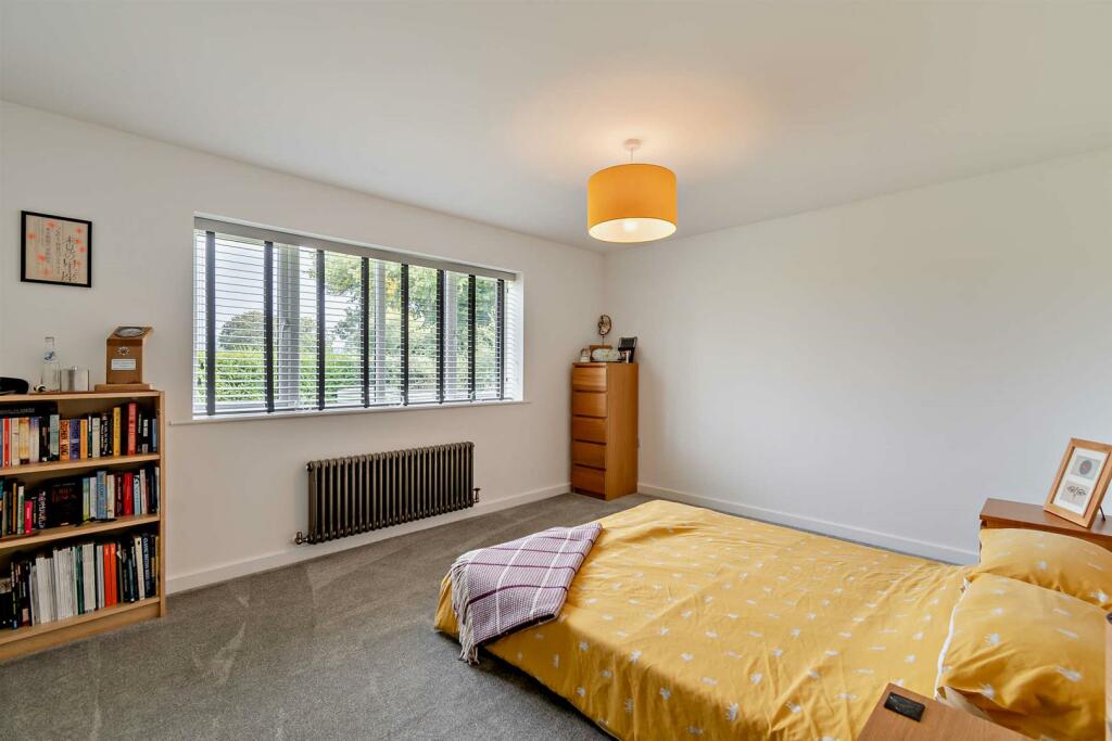 Additional property image - Ashton Lane, Ashton, Chester