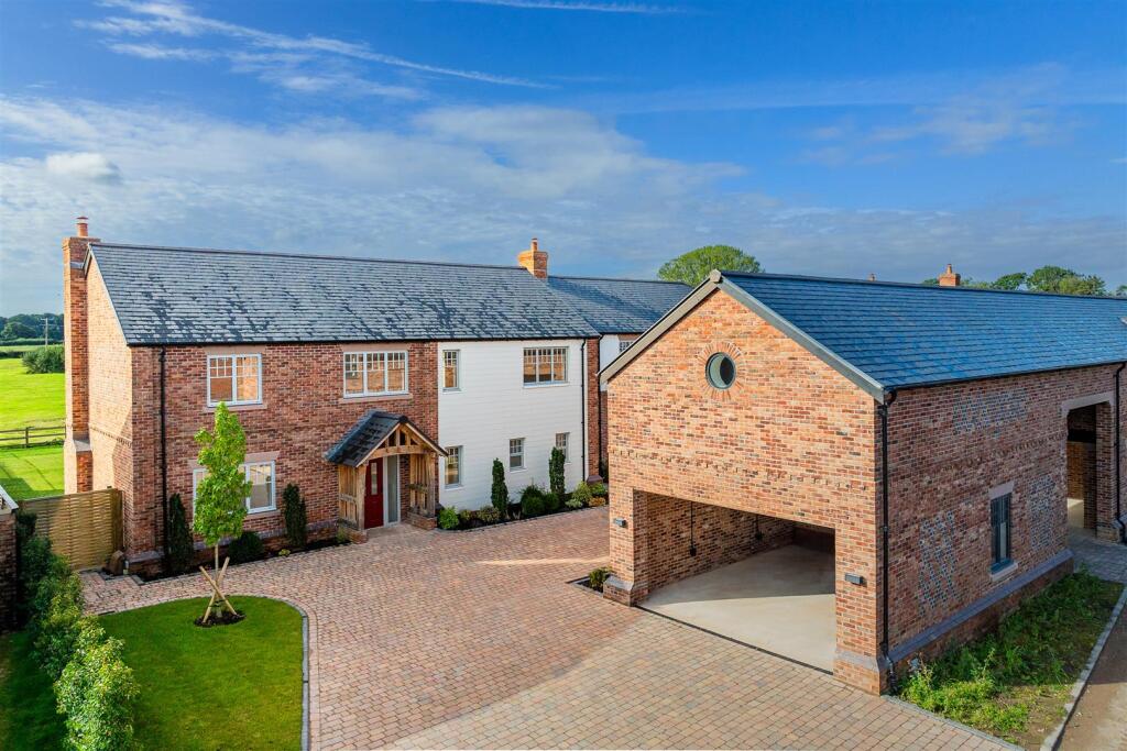 Main image of property: Belgrave Garden Mews, Pulford, Chester