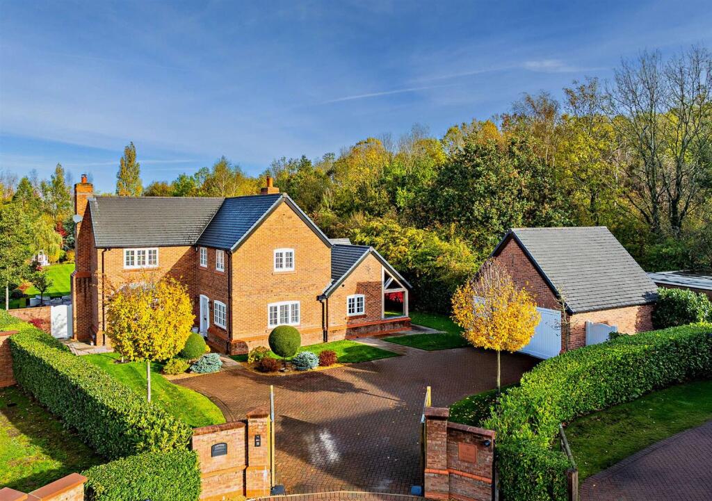 Main image of property: Moor Lane, Hapsford, Frodsham