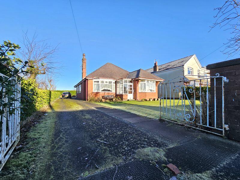 3 bedroom detached bungalow for sale in Moss Lane, Hesketh Bank