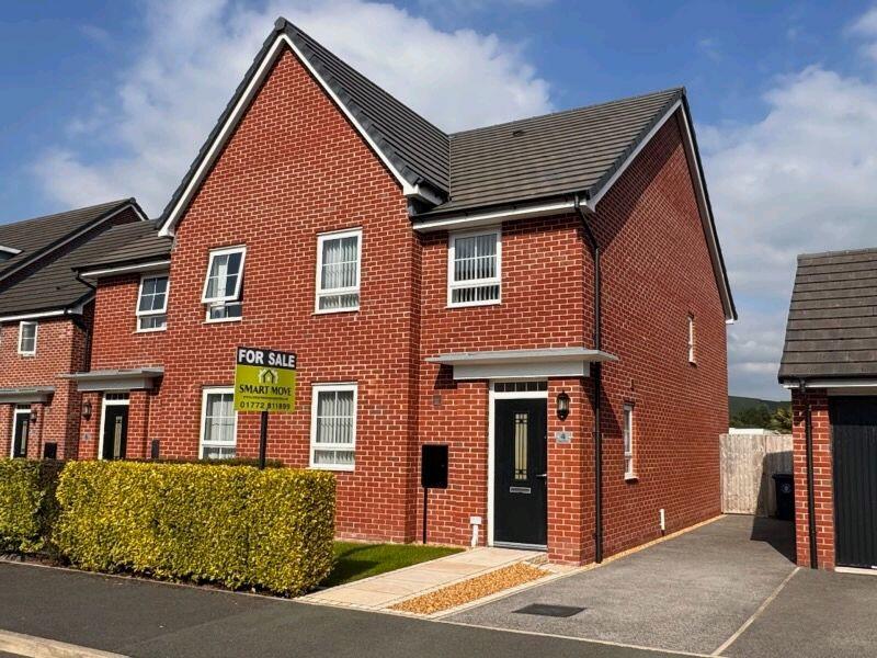 4 bedroom semidetached house for sale in Canal Wharf, Tarleton