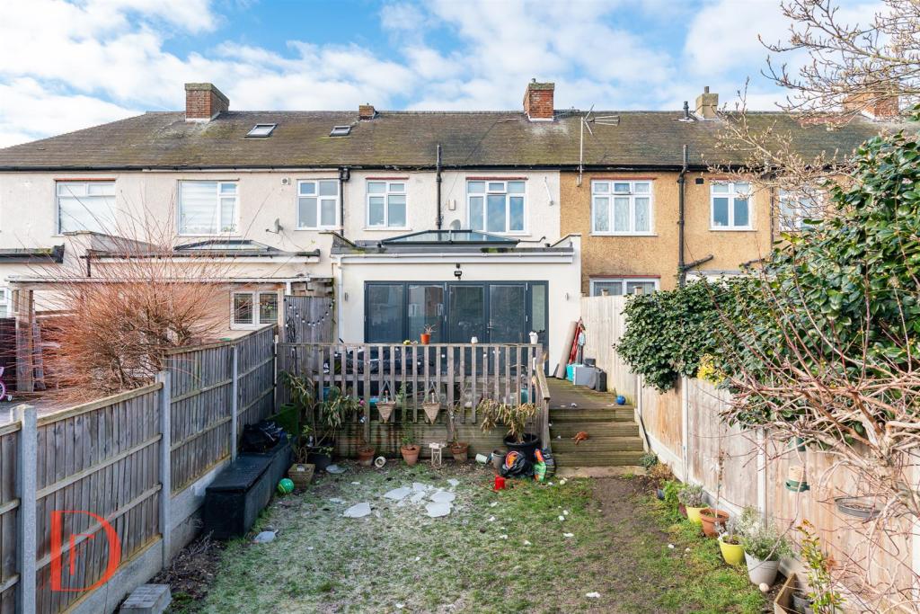 3 bedroom terraced house for sale in Craven Gardens, Barkingside, IG6