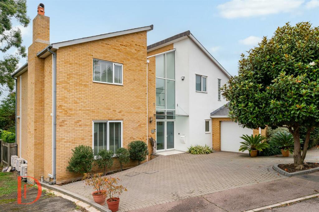 Main image of property: West View, Loughton