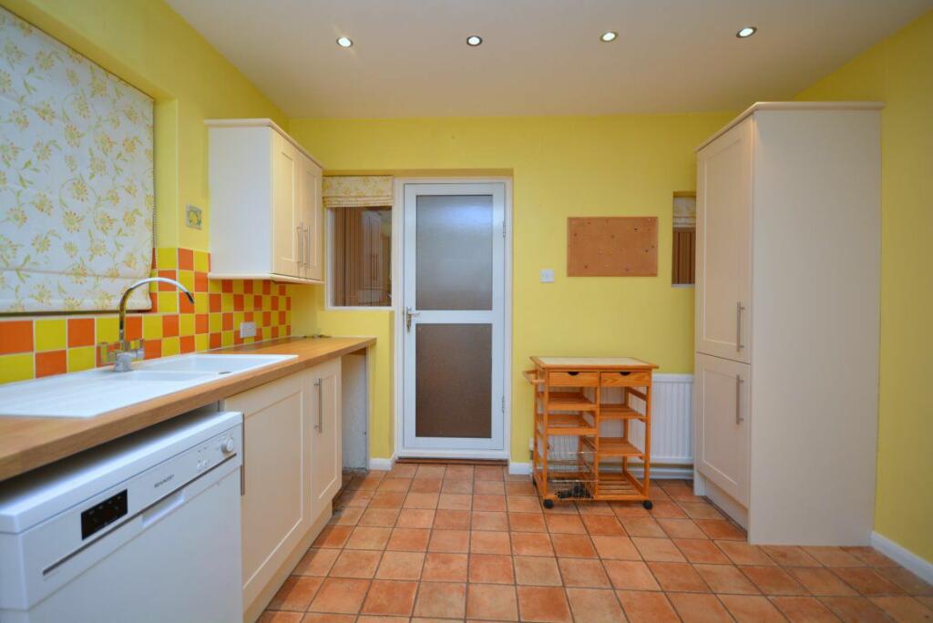 Bungalow to rent on Gloucester Avenue, Broadstairs, CT10 2HP