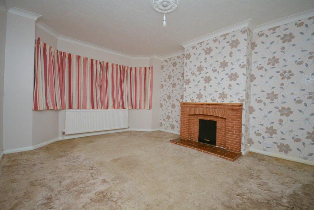 Bungalow to rent on Gloucester Avenue, Broadstairs, CT10 2HP