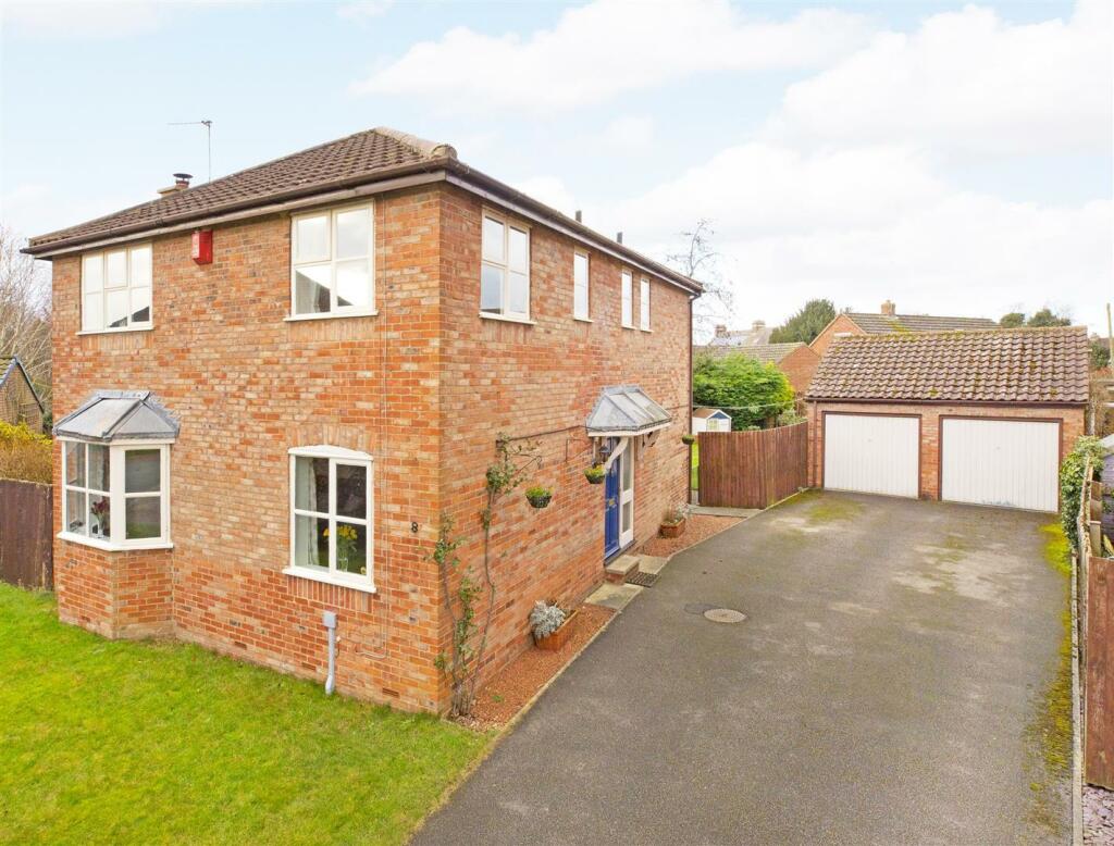 4 bedroom house for sale in Riverside Gardens, Langthorpe, YO51
