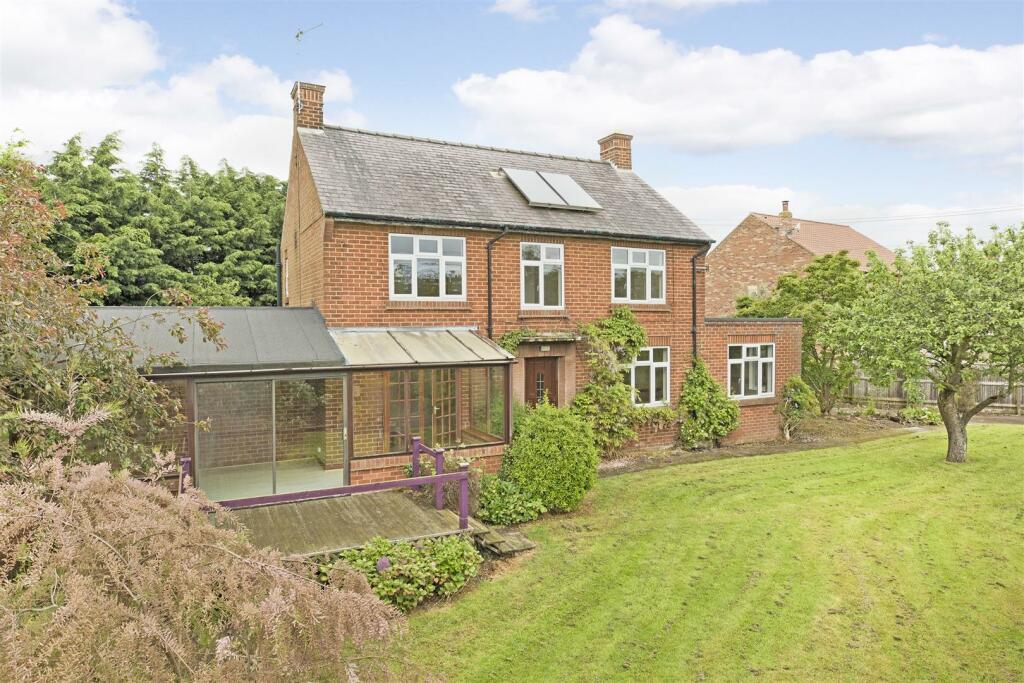 3 bedroom house for sale in Westholme, Skipton on Swale, Thirsk, YO7
