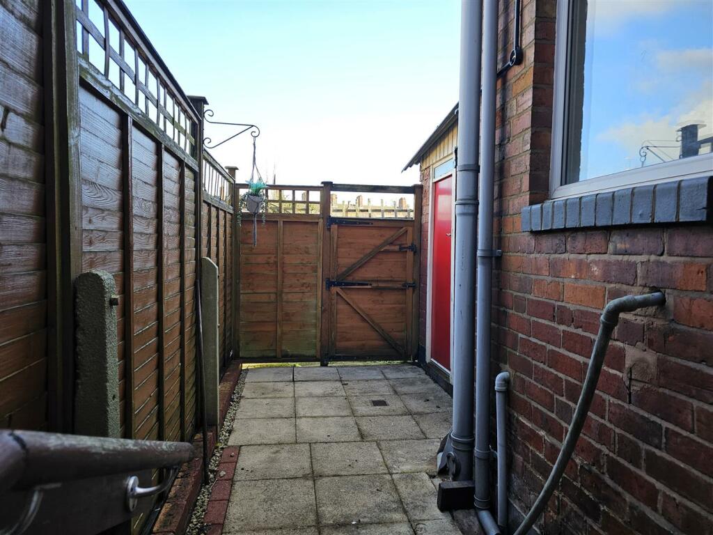 Additional property image - 95 Katherine Road