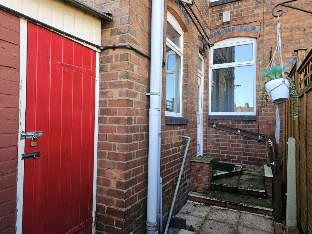 Additional property image - 95 Katherine Road