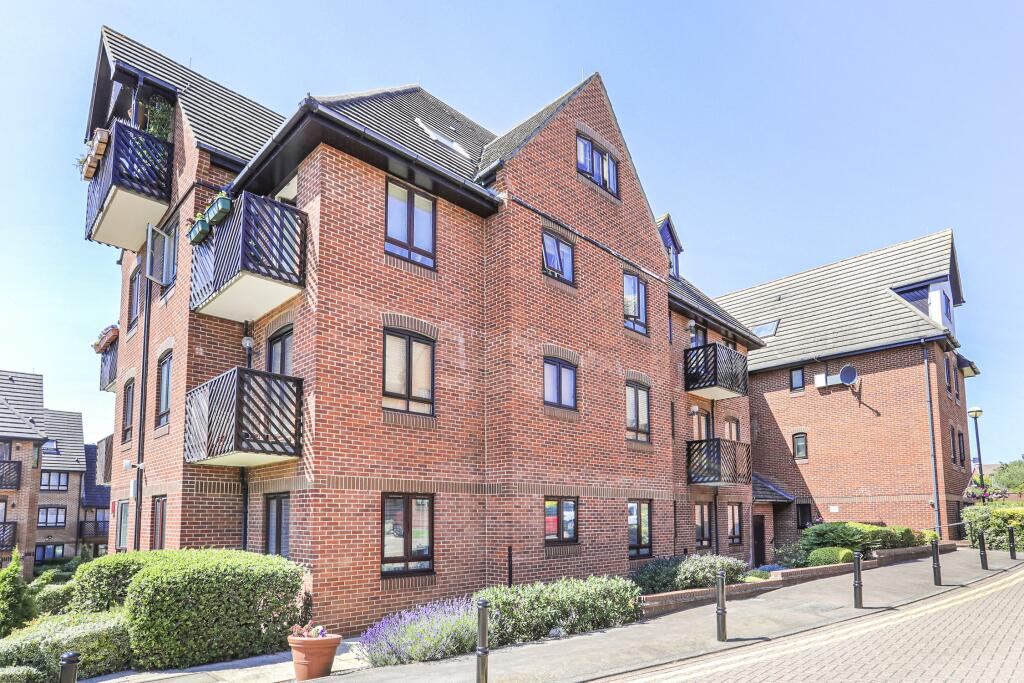 Main image of property: Boleyn Court, Epping New Road, IG9