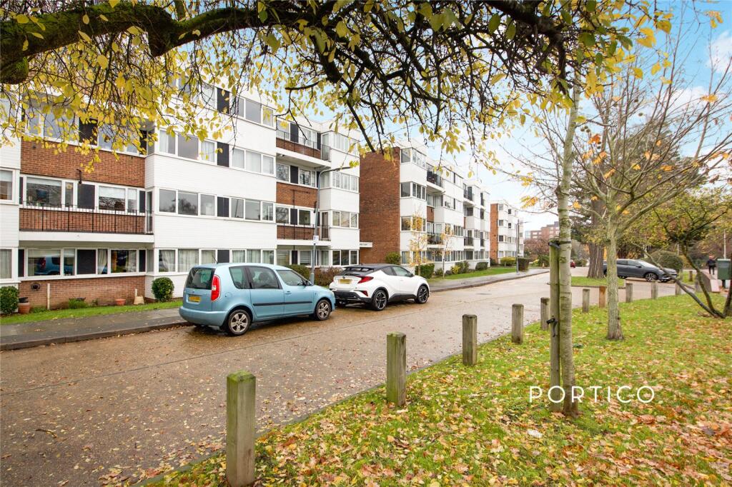 Main image of property: New Wanstead, London, E11