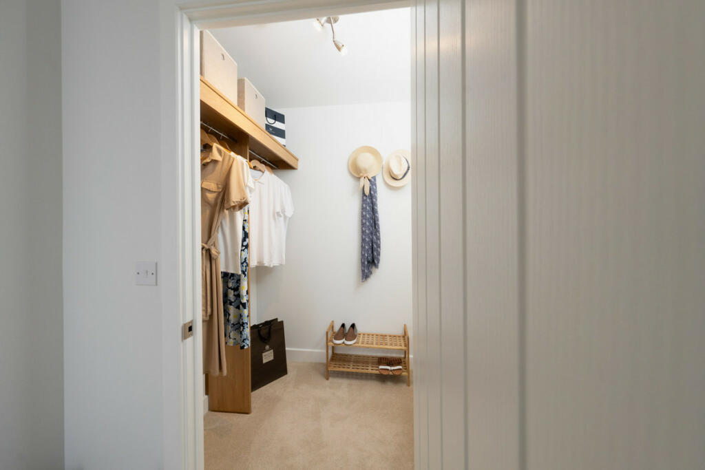 Additional property image - Goring Street, Worthing, BN12