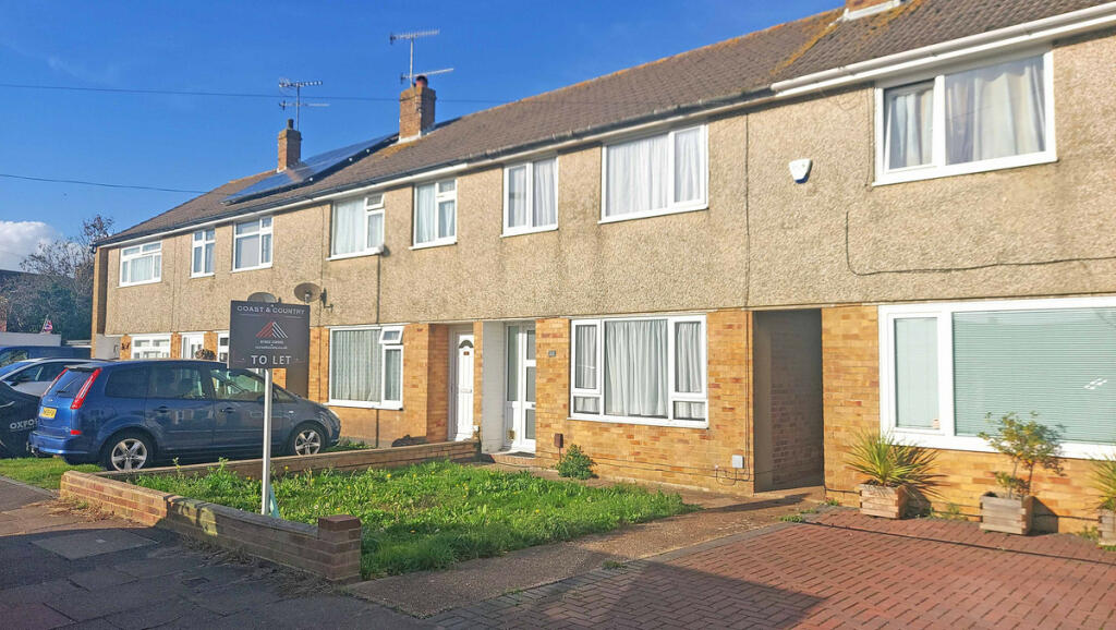 3 bedroom terraced house for rent in Harrison Road, Worthing, BN14