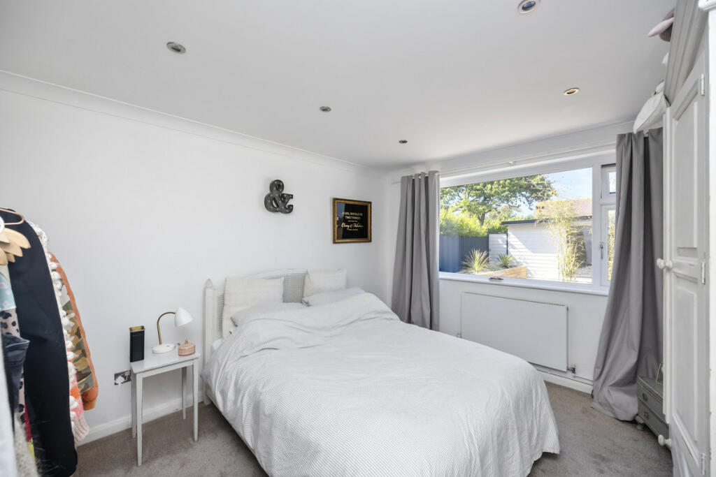 Additional property image - Marine Crescent, Goring-by-sea, BN12