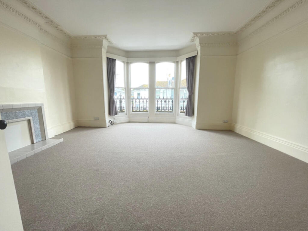 Additional property image - Rowlands Road, Worthing, BN11