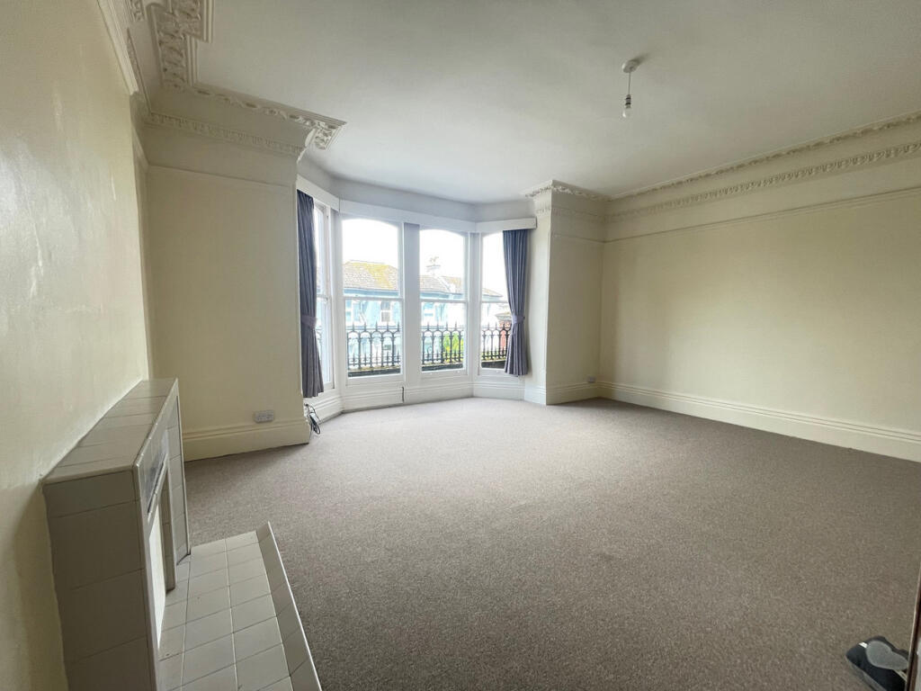 Additional property image - Rowlands Road, Worthing, BN11