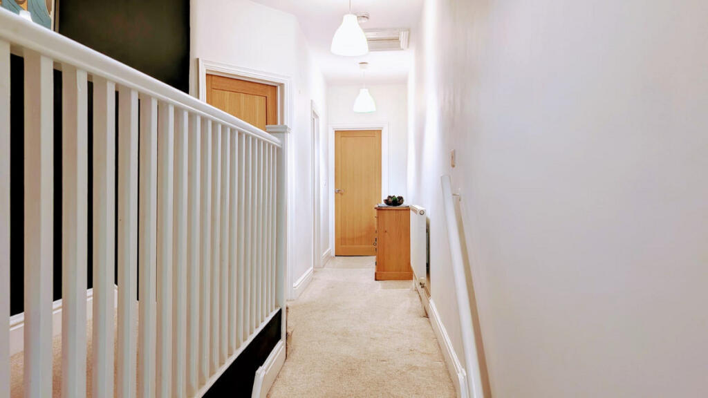 Additional property image - Tarring Road, Worthing, BN11