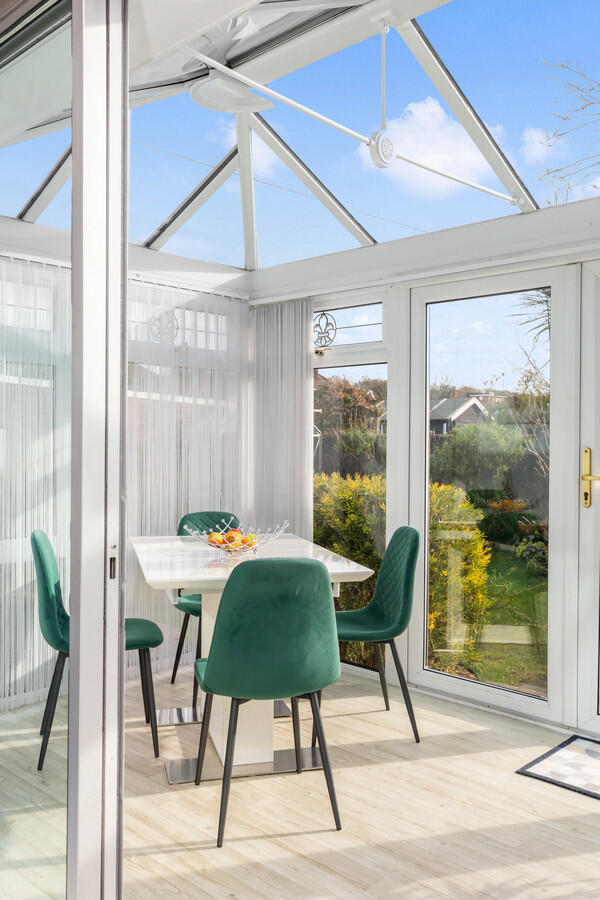 Additional property image - Central Avenue, Worthing, BN14
