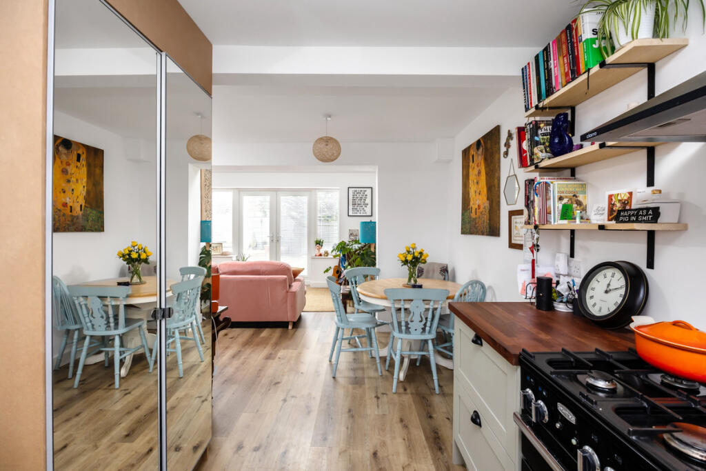 Additional property image - Mulberry Gardens, Goring-by-sea, BN12
