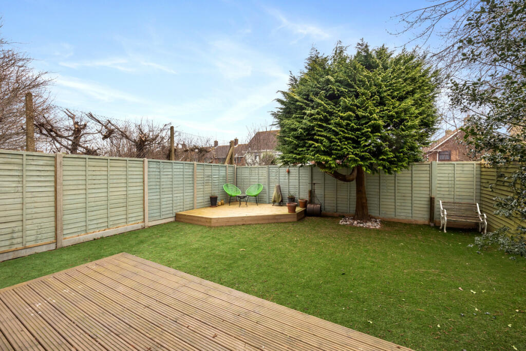 Additional property image - Mulberry Gardens, Goring-by-sea, BN12