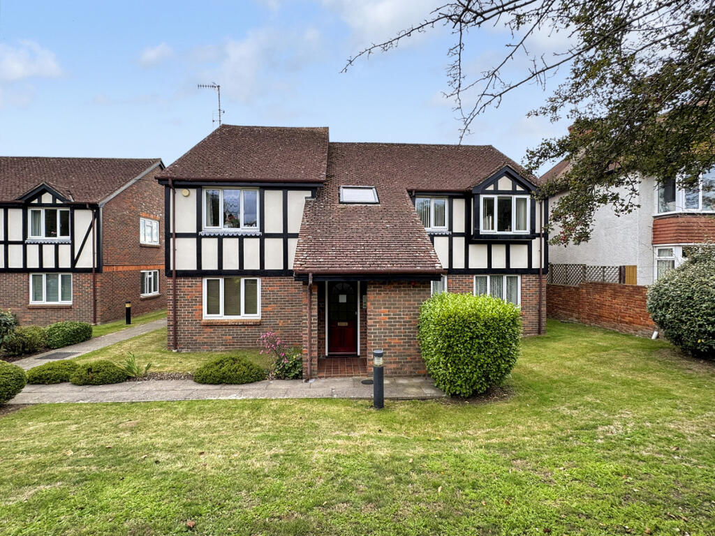 Main image of property: Fairlawns, Shoreham-by-sea, BN43