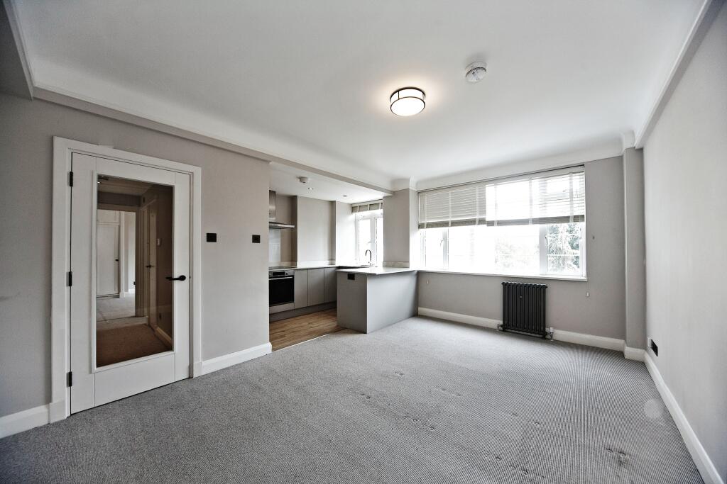 Main image of property: Du Cane Court, Balham High Road, London, SW17