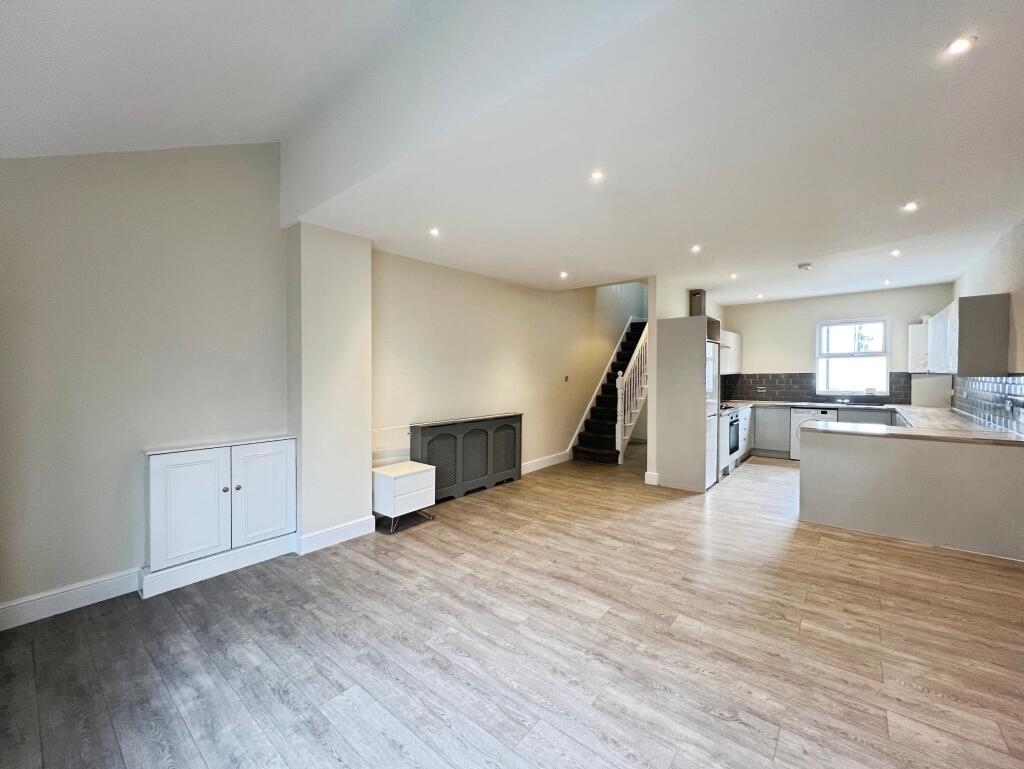 Main image of property: Blackhorse Lane, Walthamstow, E17 