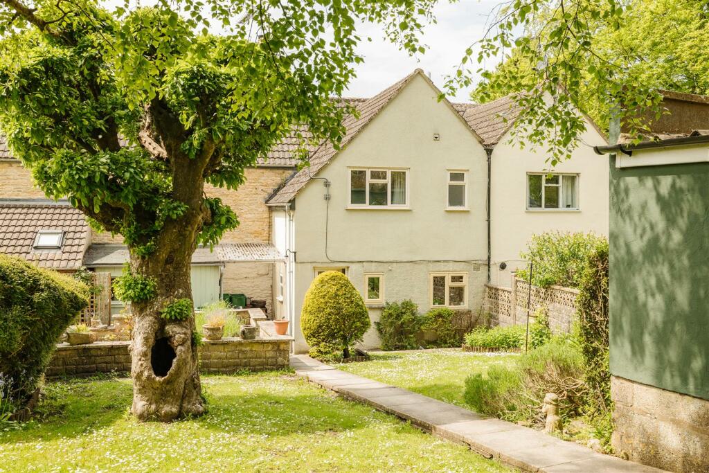 3 bedroom cottage for sale in Well Hill, Minchinhampton., GL6