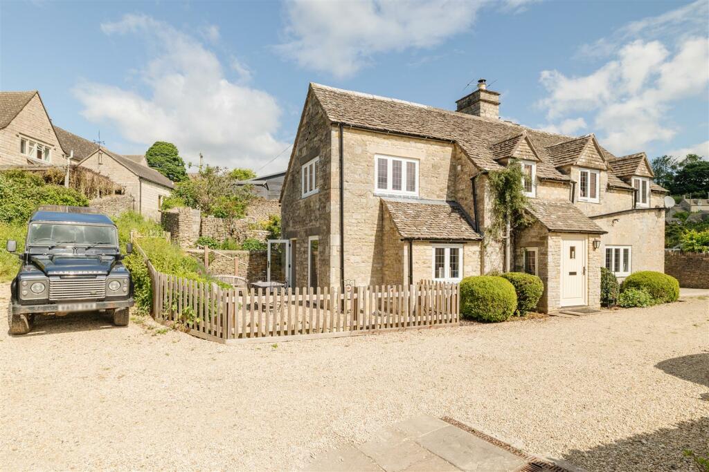 Main image of property: Oakridge Lynch, Stroud