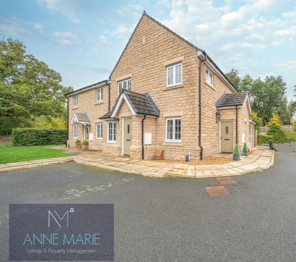 Main image of property: Tatton Place, Macclesfield, Cheshire, SK10