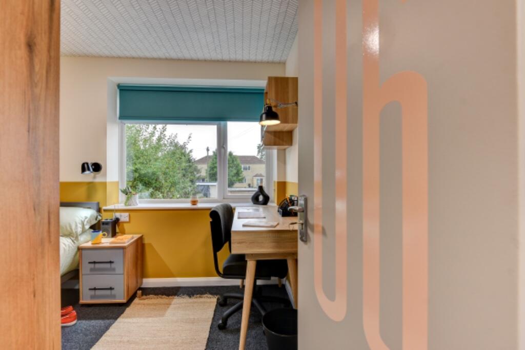 Additional property image - Cranmore Place, Bath, Somerset, BA2