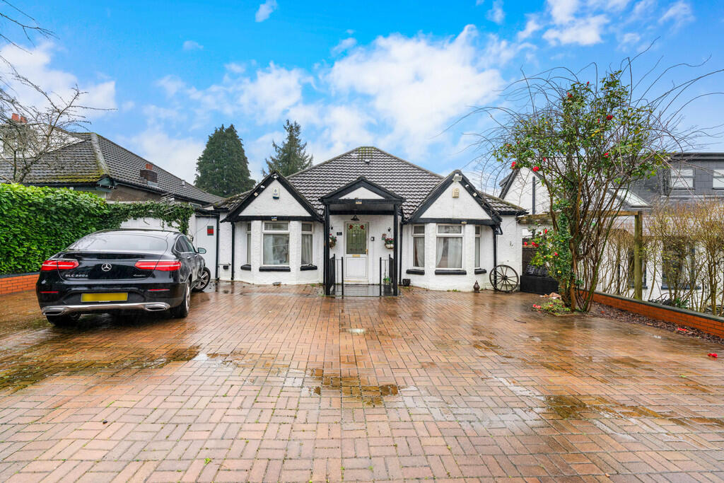 Main image of property: Heol Y Deri, Rhiwbina, Cardiff