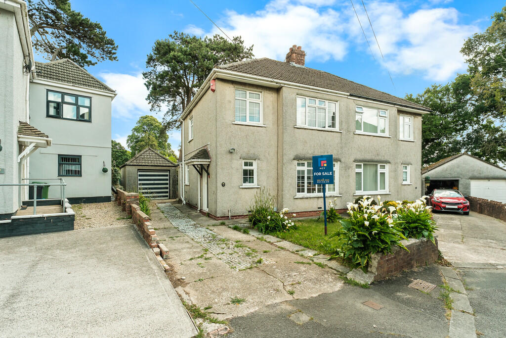 Main image of property: Clos Fach, Rhiwbina , Cardiff