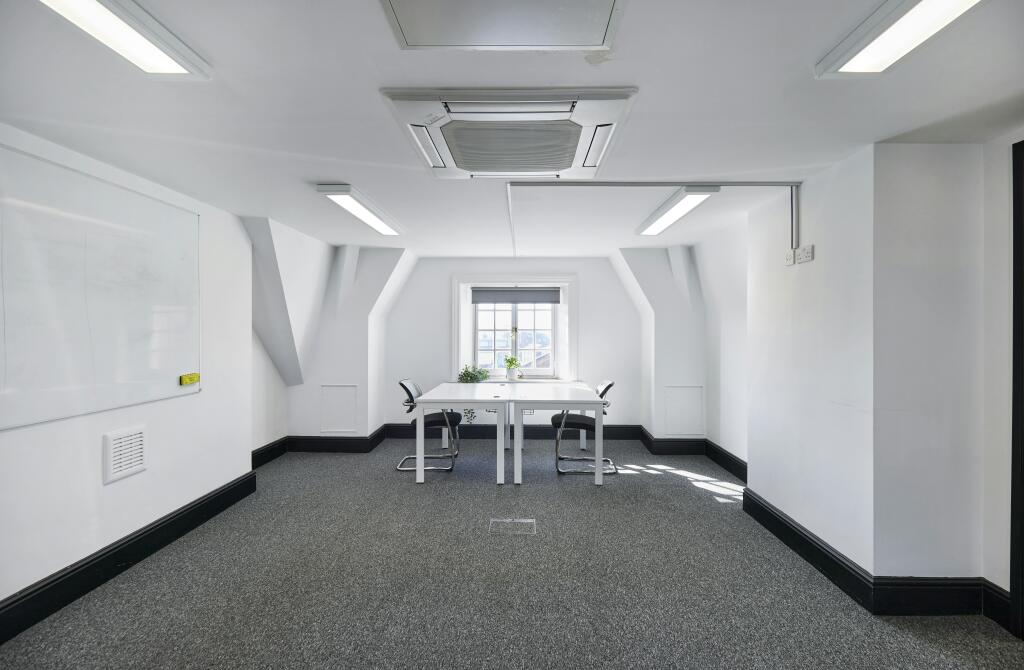 LEEMING BUILDING_HLA4631_HRp.jpg