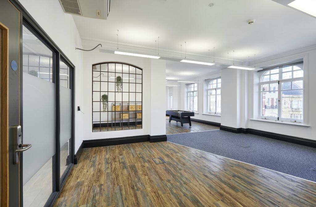 LEEMING BUILDING_HLA4455_HRp.jpg