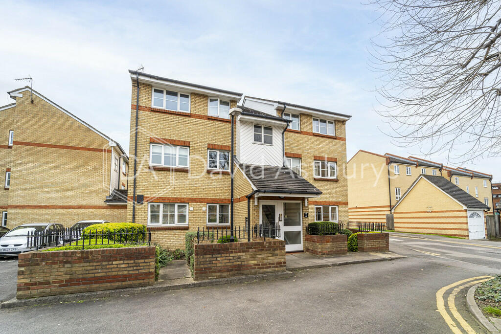 2 bedroom apartment for sale in Heddington Grove, Islington, London, N7
