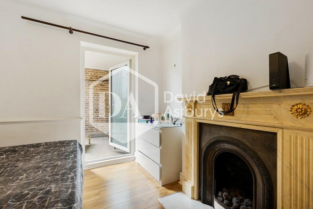 3 bedroom apartment for rent in Highbury New Park, Highbury Canonbury