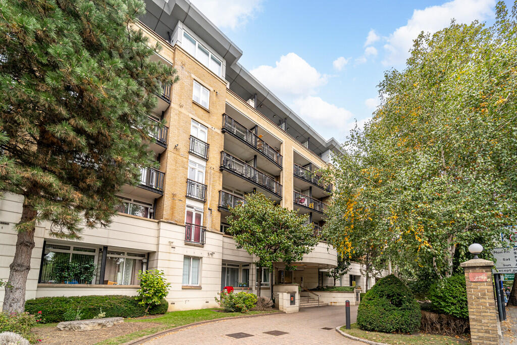 Main image of property: Claremont Heights, Pentonville Road, Angel, London, N1